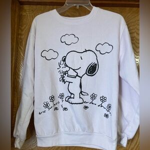 Peanuts sweatshirt with Snoopy and Woodstock.